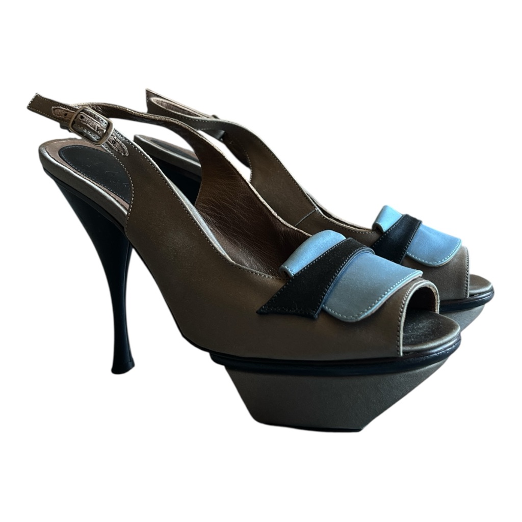 Marni Scarpa Grey Blue Satin Platform Slingback Pumps Women’s Sz 36